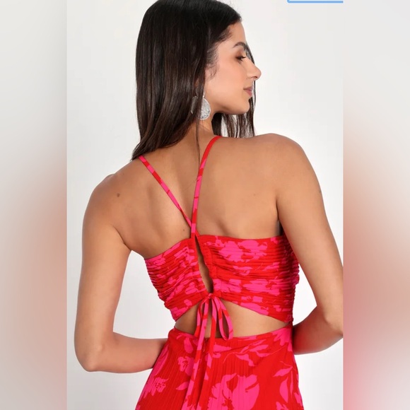 Lulus Vibrant Moment Red and Pink Floral Pleated Lace-Up Midi Dress size M - Picture 3 of 14